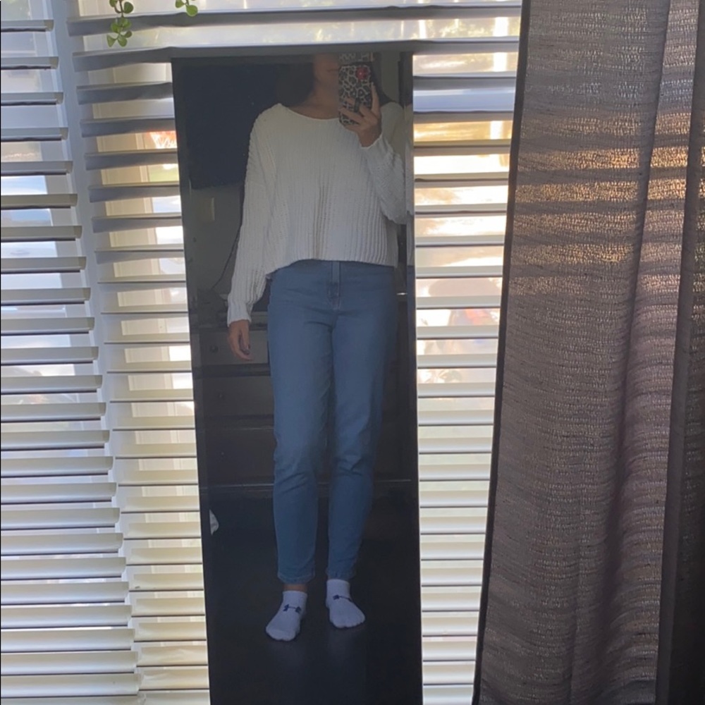 hollister sweater